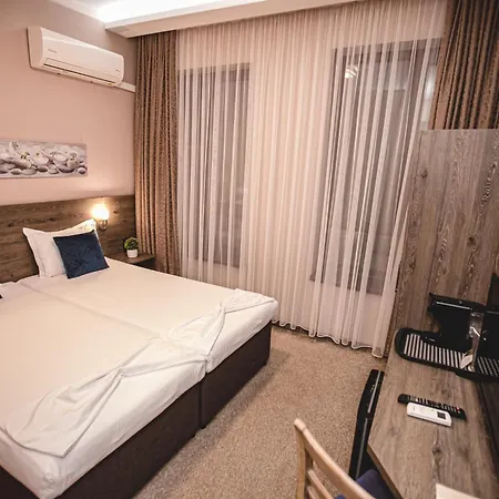 Hotel Magura 2*